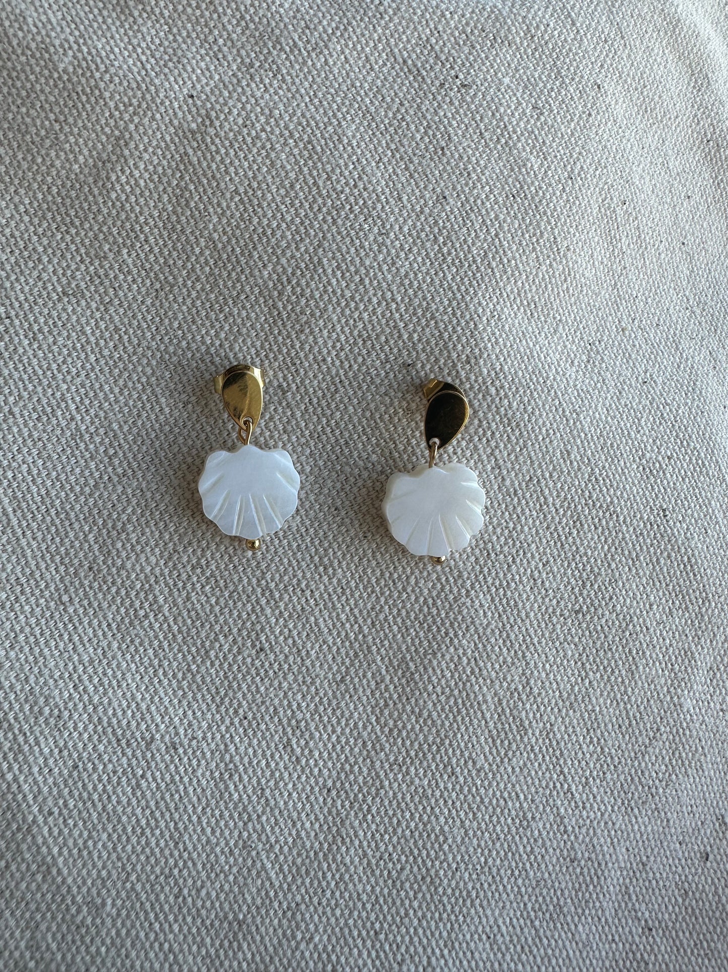 Kailani White Shell Earrings