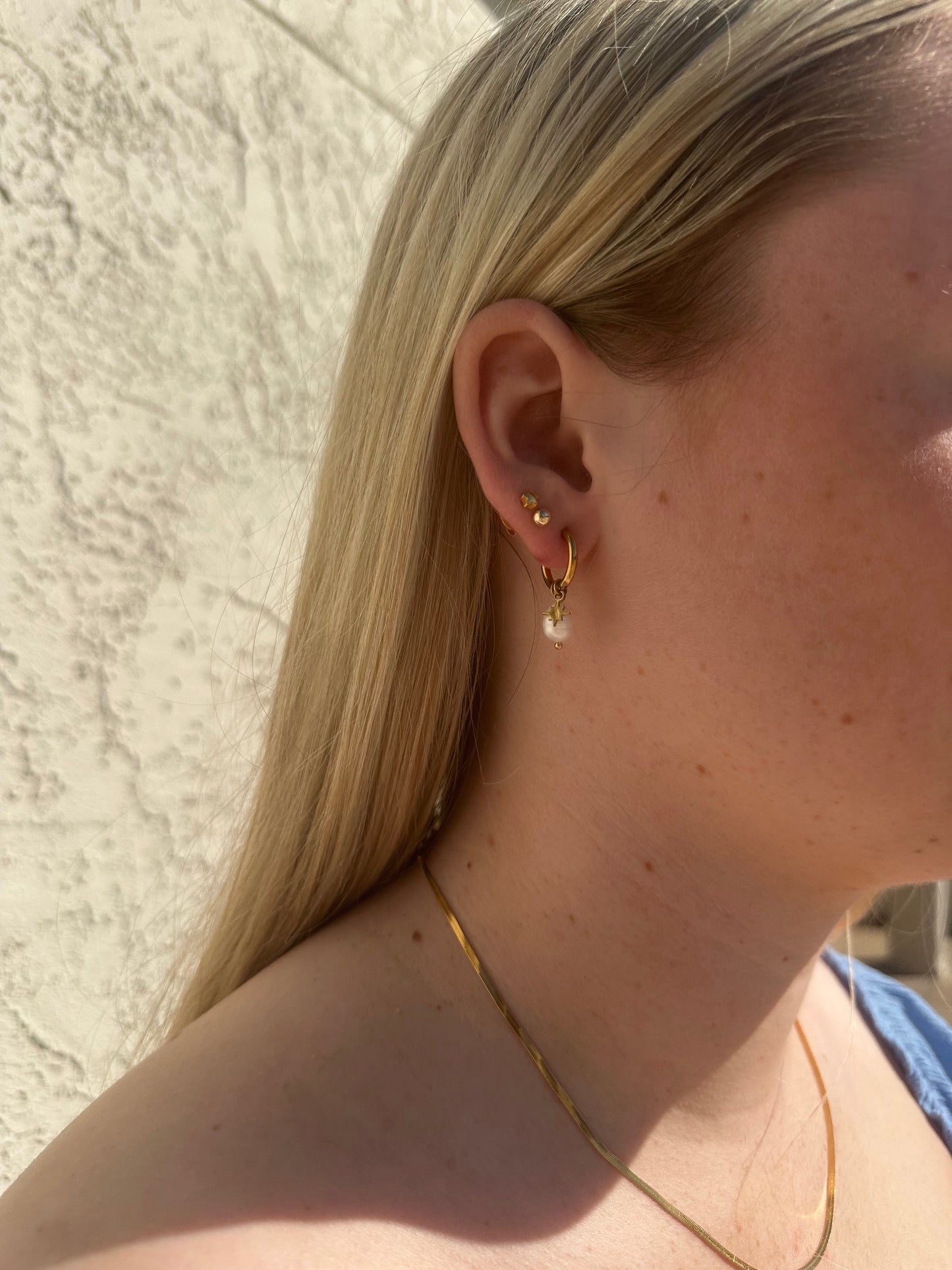 Lainey Hoops w/ Star (Small)