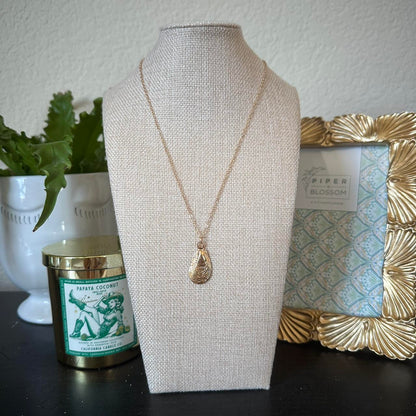 Golden Tide Oyster Necklace