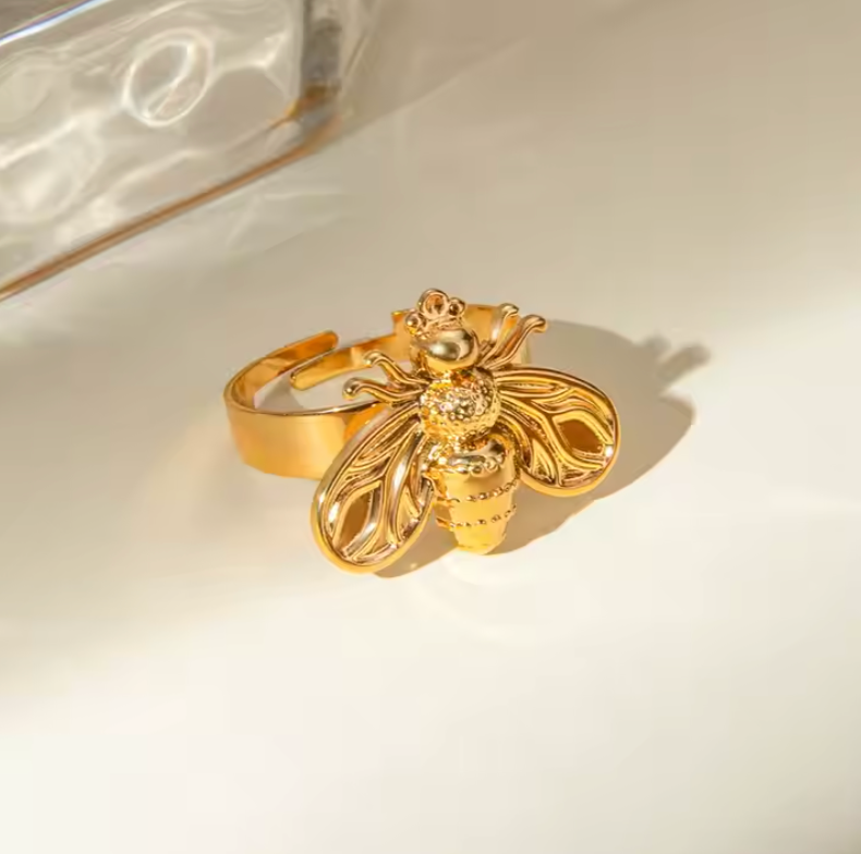 Bumble Bee Ring